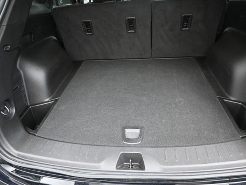 Used 2025 Chevrolet Blazer RS FWD image 16