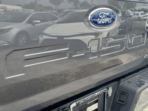 Certified 2022 Ford F150 Lariat AWD/4WD image 6