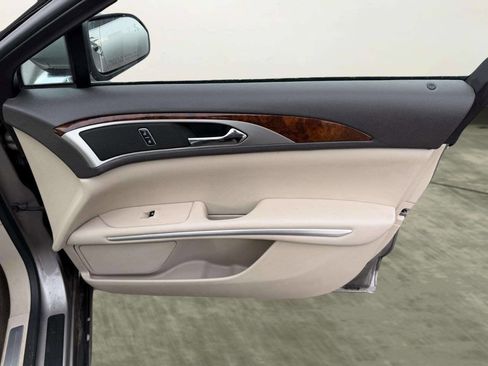 Used 2016 Lincoln MKZ Hybrid w/ Equipment Group 600A Reserve image 27