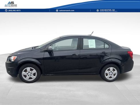 Used 2014 Chevrolet Sonic LS FWD image 2