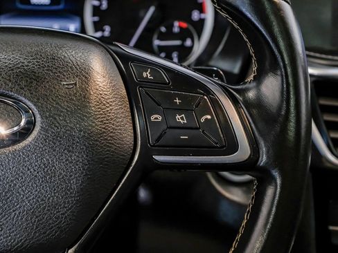 Used 2019 INFINITI QX30 Sport w/ Leather Package image 21