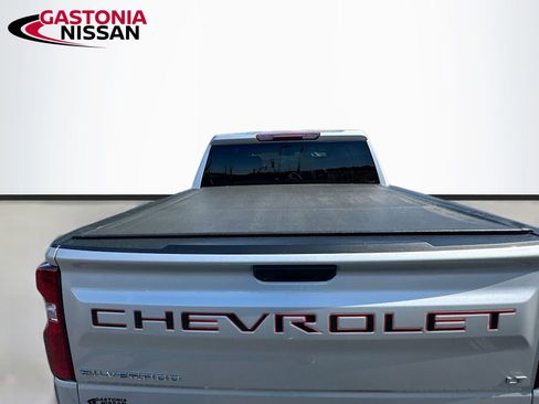 Used 2020 Chevrolet Silverado 1500 LT AWD/4WD image 33