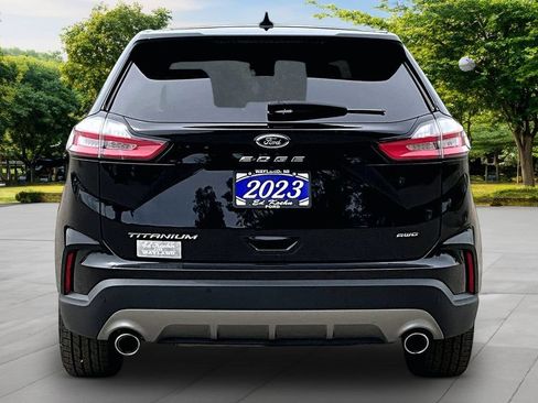 Certified 2023 Ford Edge Titanium w/ Cargo Accessory Package AWD/4WD image 4