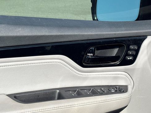 Used 2022 Honda Odyssey Elite image 13
