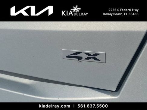 New 2026 Kia Sorento S w/ S Panoramic Sunroof Package AWD/4WD image 9