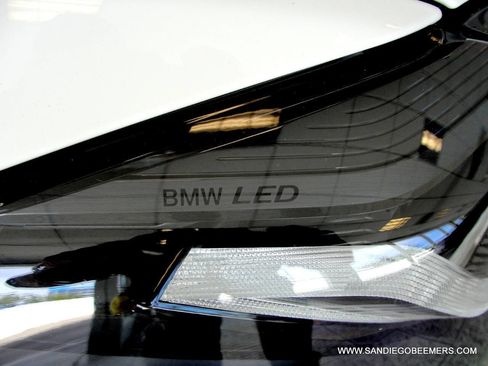 Used 2023 BMW 540i w/ M Sport Package RWD image 4