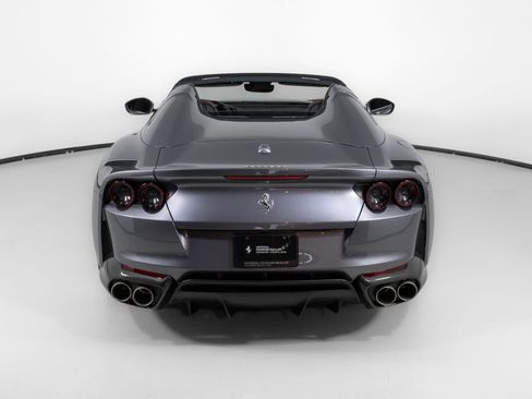 Used 2021 Ferrari 812 GTS RWD image 7
