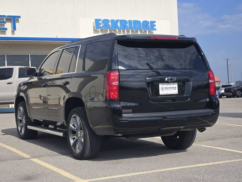 Used 2019 Chevrolet Tahoe LT w/ LT Signature Package AWD/4WD image 5