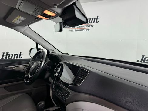 Used 2019 Honda Pilot EX-L image 34