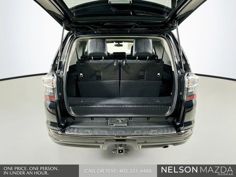 Used 2019 Toyota 4Runner Limited AWD/4WD image 26