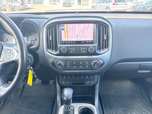 Used 2022 Chevrolet Colorado ZR2 AWD/4WD image 15