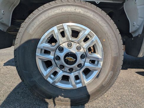 Certified 2025 Chevrolet Silverado 2500 LT w/ Convenience Package AWD/4WD image 12