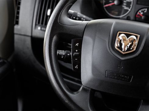 Used 2021 RAM ProMaster 2500 w/ Convenience Group image 13