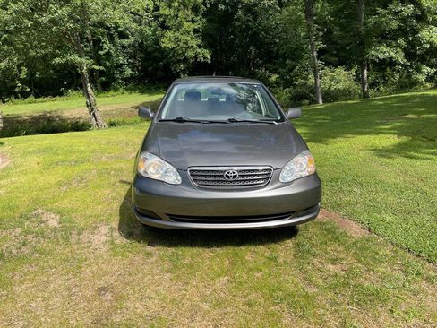 Used 2006 Toyota Corolla LE image 3