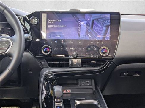 Used 2025 Lexus NX 350h AWD w/ Premium Package image 16