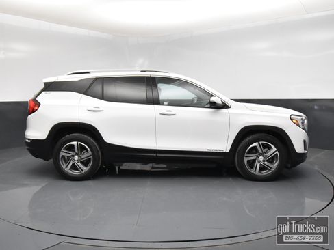 Used 2020 GMC Terrain SLT image 48