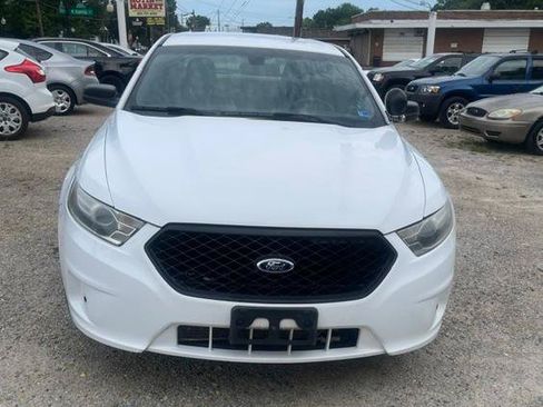 Used 2013 Ford Taurus Police Interceptor FWD image 3