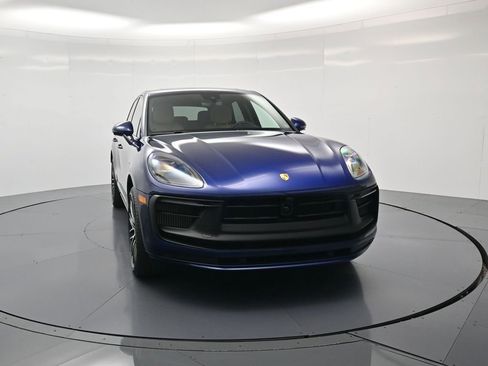 Used 2026 Porsche Macan GTS AWD/4WD image 33