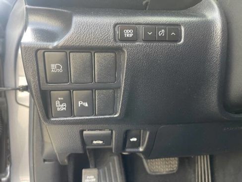 Used 2019 Lexus IS 300 w/ Navigation Package RWD image 13