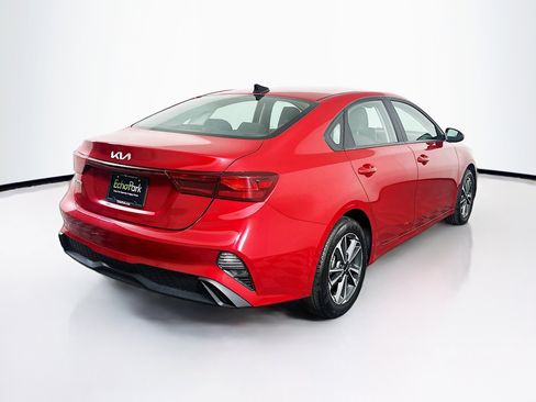Used 2024 Kia Forte LXS image 9