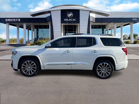 Used 2023 GMC Acadia Denali w/ Denali Ultimate Package image 6