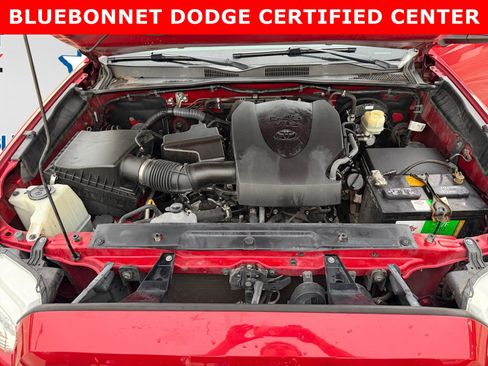 Used 2016 Toyota Tacoma TRD Sport RWD image 25