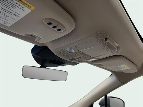 Used 2020 Lincoln Nautilus Reserve w/ Equipment Group 202A image 32