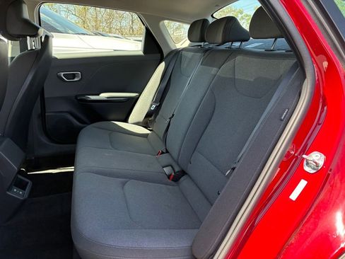 Certified 2025 Kia K4 LXS image 13