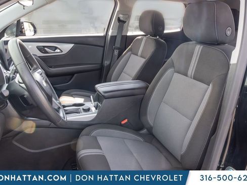 Used 2025 Chevrolet Blazer LT image 13