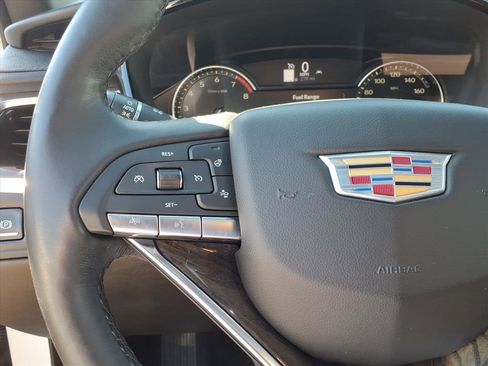 Certified 2021 Cadillac XT6 Premium Luxury image 27