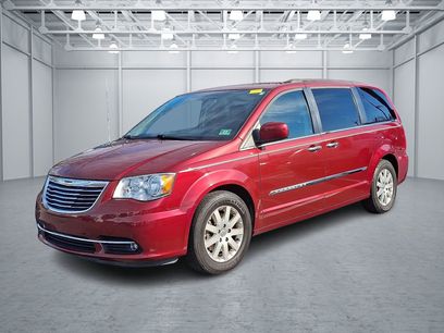 Used 2016 Chrysler Town & Country Touring w/ Driver Convenience Group