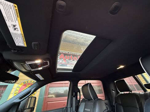 Used 2026 RAM 2500 Laramie w/ Night Edition AWD/4WD image 19