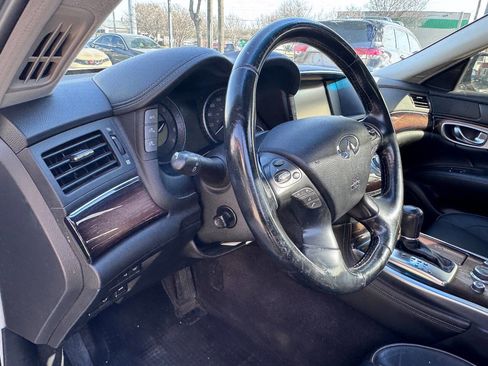 Used 2015 INFINITI Q70 L 3.7 w/ Deluxe Touring Package image 19