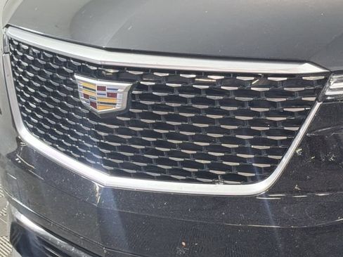 Used 2021 Cadillac XT6 Premium Luxury FWD image 25