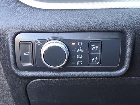 Used 2020 Ford Explorer XLT w/ Class III Trailer Tow Package image 31