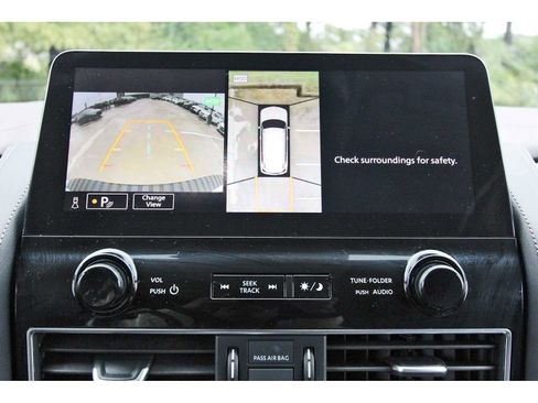 Used 2024 Nissan Armada Platinum w/ Captain's Chairs Package image 25