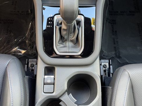 Certified 2025 Subaru Forester Limited image 20