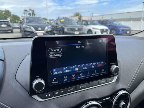 Used 2023 Nissan Sentra SV FWD image 23