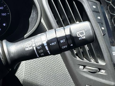 Used 2016 Hyundai Veloster Turbo FWD image 21