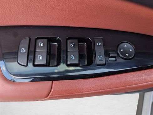 Used 2024 Kia Sportage SX FWD image 10