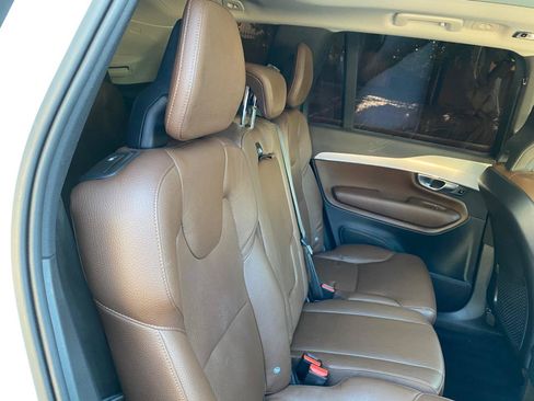Used 2019 Volvo XC90 T5 Momentum AWD/4WD image 47