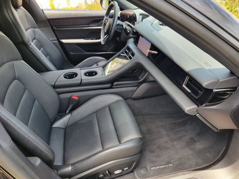 Certified 2023 Porsche Taycan w/ Premium Package RWD image 26