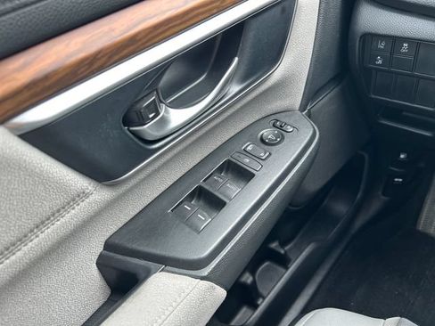 Used 2019 Honda CR-V EX image 11