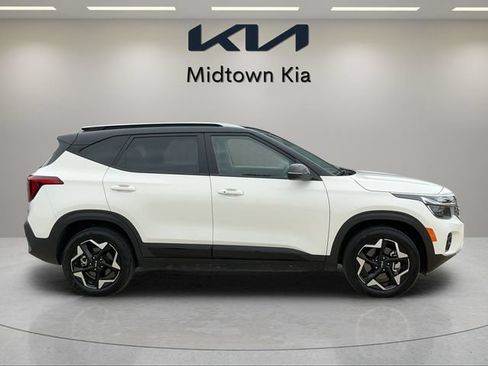 Used 2025 Kia Seltos S AWD/4WD image 2