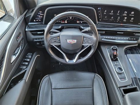 Used 2021 Cadillac Escalade Sport w/ LPO, Illumination Package image 29