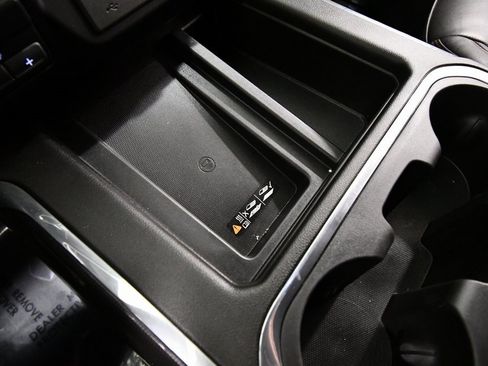 Used 2022 GMC Sierra 2500 AT4 w/ AT4 Preferred Package image 27