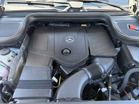 Certified 2025 Mercedes-Benz GLE 350 4MATIC image 17