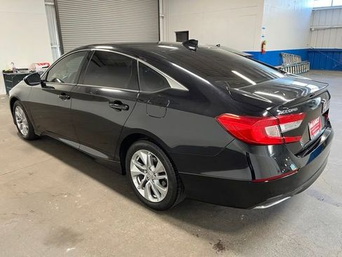 Used 2019 Honda Accord LX image 5
