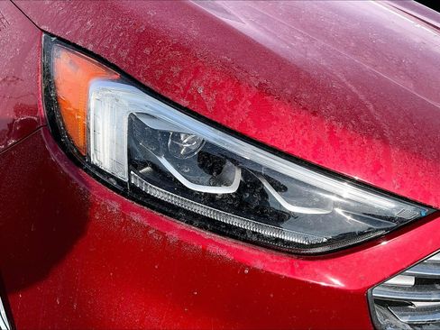 Used 2021 Ford Edge Titanium w/ Equipment Group 301A image 27