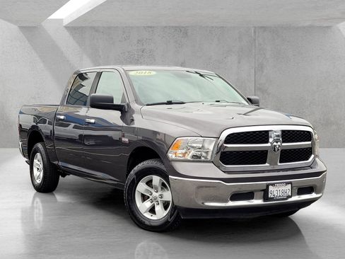 Used 2018 RAM 1500 Classic SLT AWD/4WD image 1
